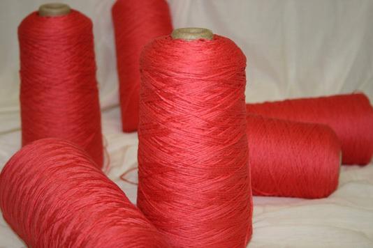 以优质天然棉纤维为原料,经过烧毛,丝光等加工工序,采用意大利